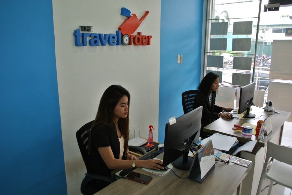 travel agent in manila philippines